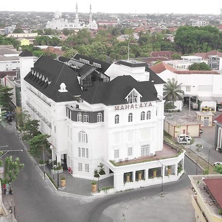 Mahalaya The Legacy Hotel Surakarta  Ngoại thất bức ảnh