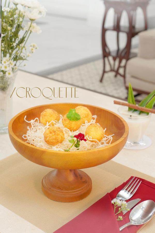 Mahalaya The Legacy Hotel Surakarta  Ngoại thất bức ảnh